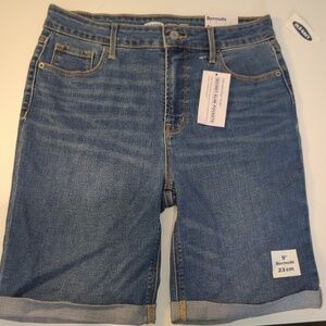 High Rise Jean Short ( Bermuda) From Old Navy. There A Size 6. Blue Dark Wash